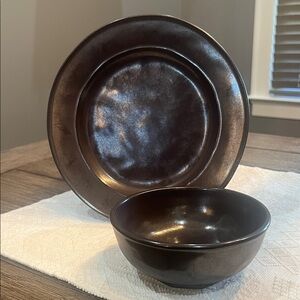 Juliska Pewter Stoneware 9 Inch Salad Plate and 6 1/2 Inch Bowl